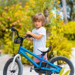 Jaki rower dla 4 latki – wybierz model, który sprawi, że pokocha jazdę od pierwszego pedałowania