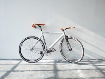 Rowerzysta podczas sportowego treningu